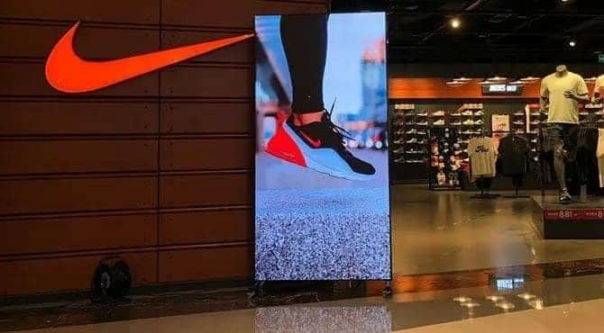 CLP Series — Commercial Light Panel Displays