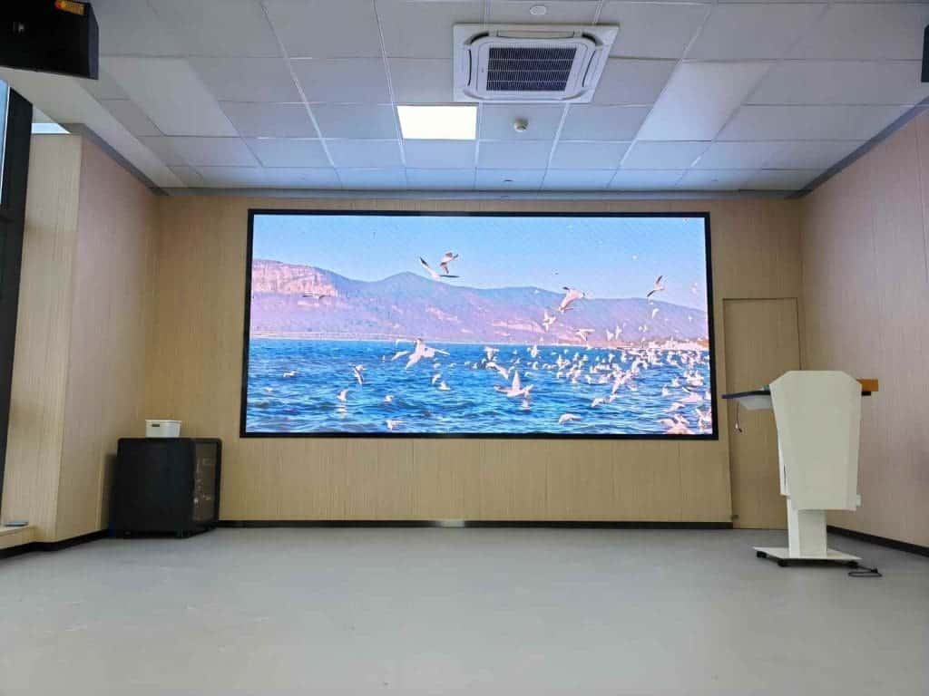 LED walls support large‑scale live streaming